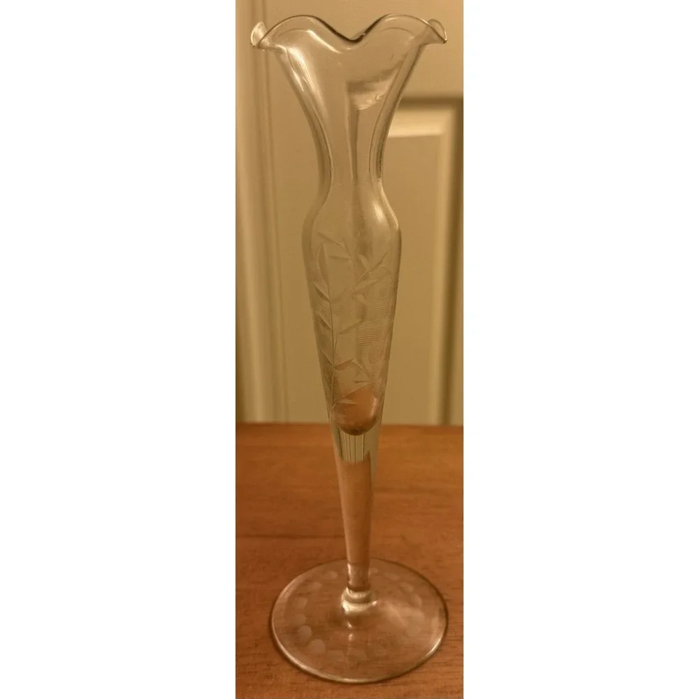 Vintage Etched Glass‎ Bud Vase Grapevine 8